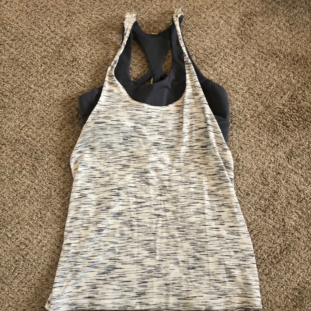 Grey and white lululemon tank with built in bra
